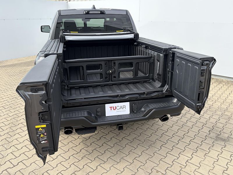 Dodge RAM (2026) 1500 Rebel 5.7 V8 2026 - fotka 6 z 37