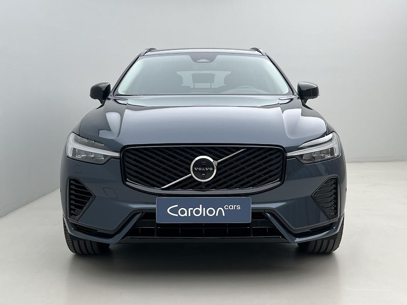 Volvo XC60 (2026) T6 AWD RECHARGE DARK PLUS AUT - fotka 14 z 47