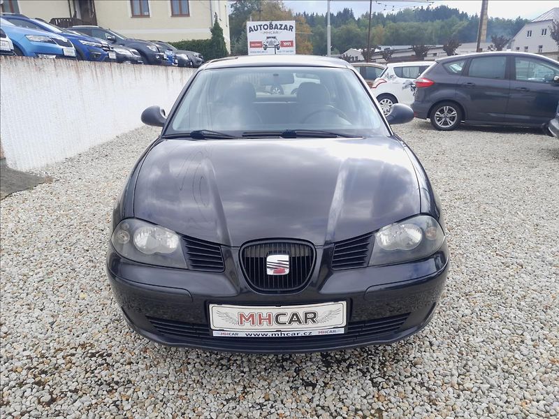 Seat Ibiza 1,4i16V - fotka 2 z 40