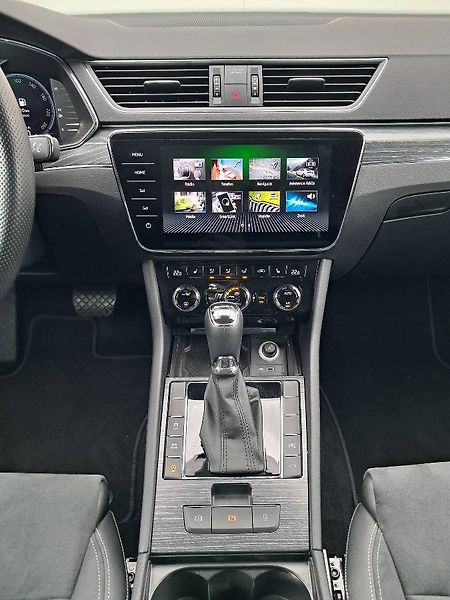 Škoda Superb (2023) III FC Style plus , Style EXTR - fotka 17 z 32