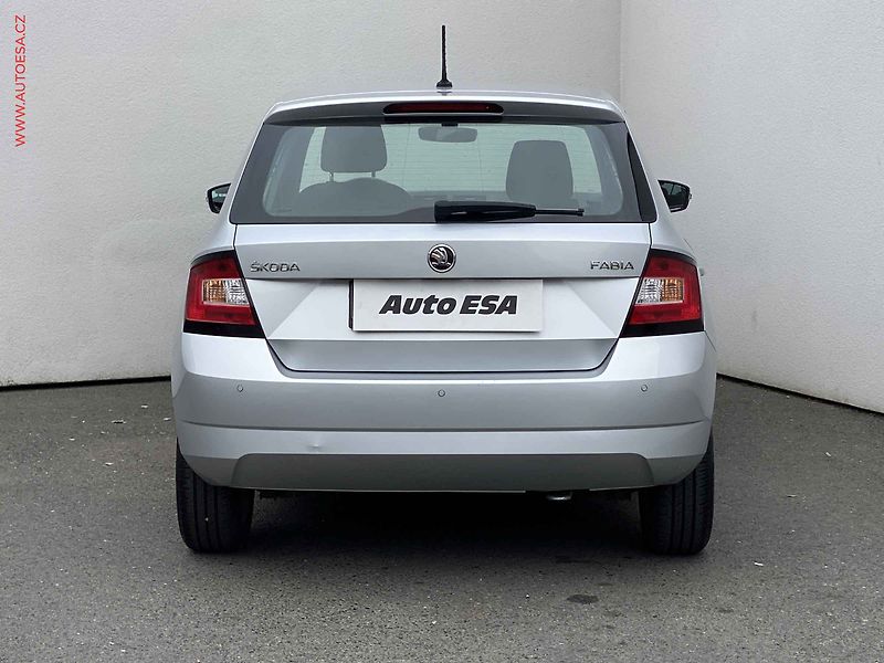 Škoda Fabia (2016) 1.4TDi, ČR, Style - fotka 5 z 16