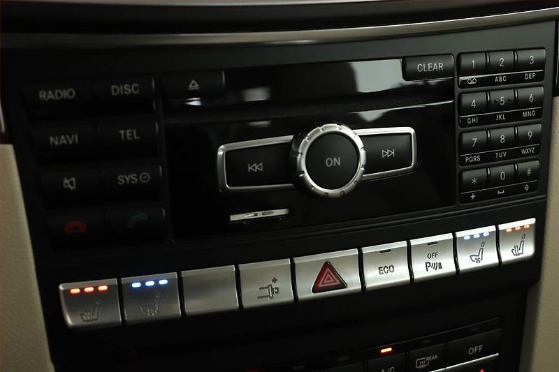 Mercedes-Benz Třídy E (2013) E 350 BlueTEC - fotka 14 z 18