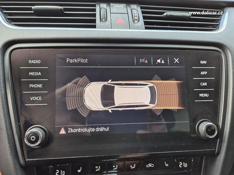 Škoda Octavia (2018) 2.0TDi 110KW FullLed SCOUT - fotka 26 z 53