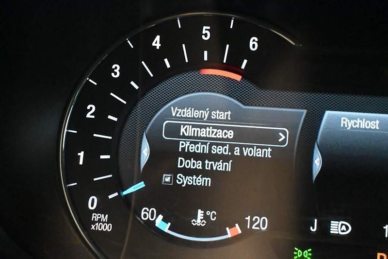 Ford S-MAX (2021) 2.0 LED Kamera Tažné 8Kol 8AT - fotka 23 z 33