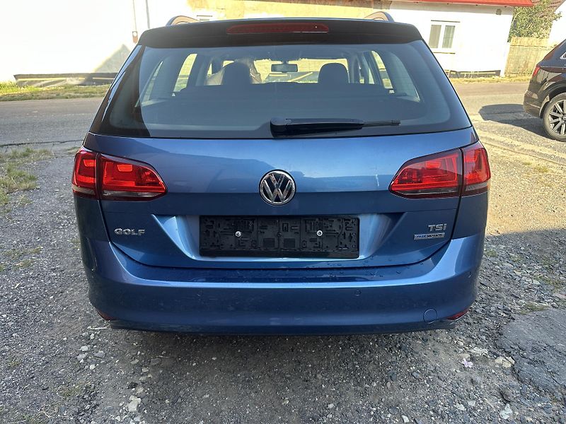Volkswagen Golf (2014) Nehavarováno, servisovano  - fotka 7 z 19