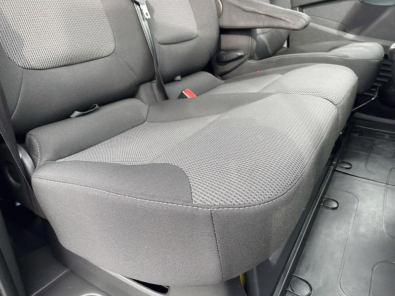 Renault Trafic (2021) 2.0 dCi,DPH,6 Míst - fotka 36 z 40