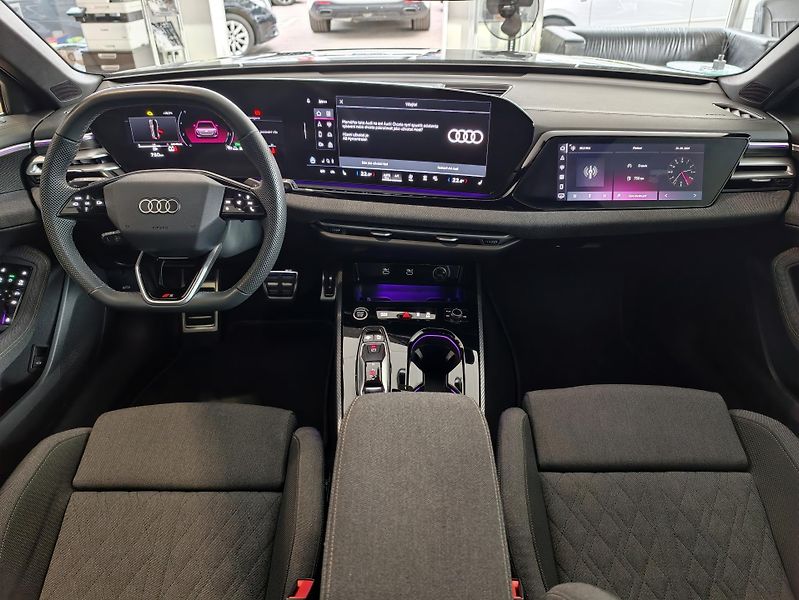 Audi A5 (2025) Avant TDI quattro S line Tech+ - fotka 21 z 32