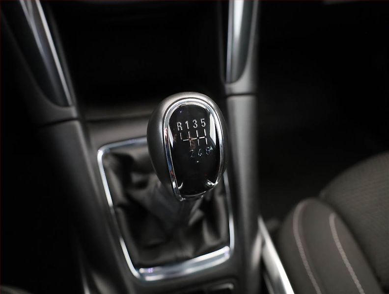 Opel Zafira (2018) 2.0 CDTI, 7 míst, ČR,1.maj - fotka 12 z 19