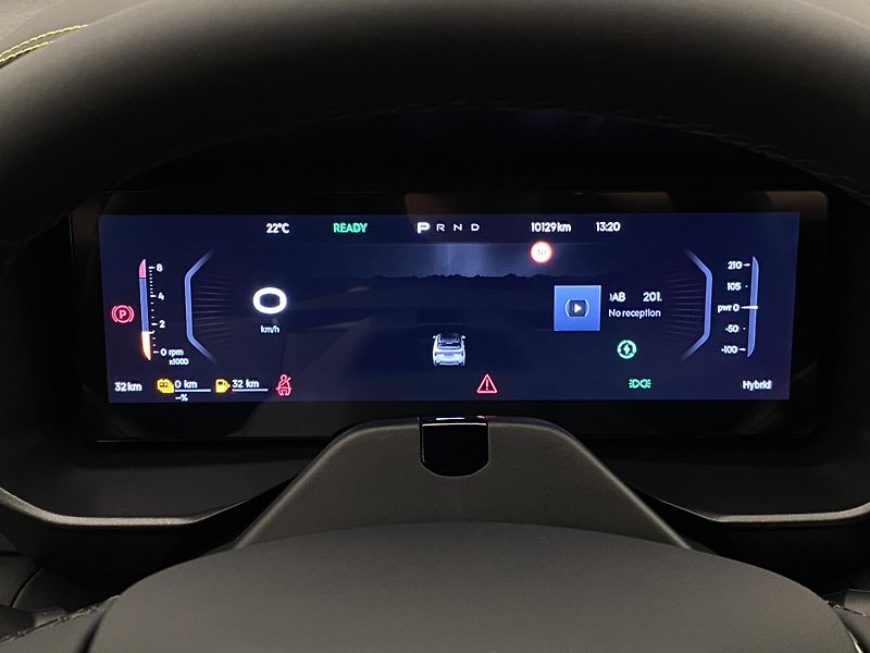 Lynk & Co 01 (2025) CORE PHEV AUT CZ 1.maj - fotka 29 z 96