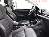 Škoda Karoq 2,0 TDI Style+ 4x4 DSG perleť - náhled 12