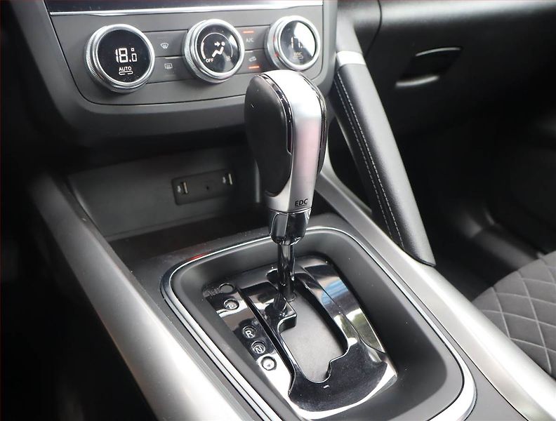 Renault Kadjar (2019) 1.3 TCe, Automat, Kůže, Navi - fotka 16 z 17