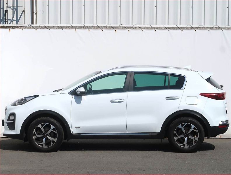 Kia Sportage (2020) 1.6 CRDi, 4X4, Serv.kniha - fotka 3 z 23