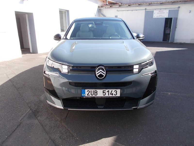 Citroën C5 Aircross MAX Plug-in Hybrid 225 Automat - fotka 2 z 15