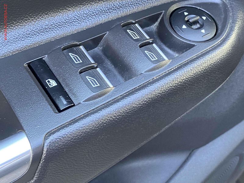 Ford Kuga (2017) 1.5EB, Trend, navi, +kola - fotka 11 z 18