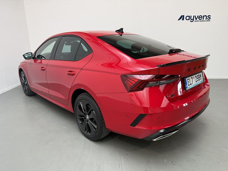 Škoda Octavia 2.0 TSI 180kW DSG RS - fotka 3 z 13