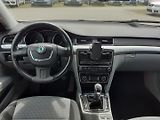 Škoda Superb (2009) 2.0 TDi  ČR - náhled 7