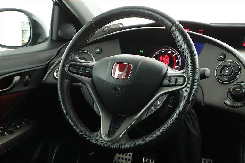 Honda Civic (2008) 2.0 Type-R, Serv.kniha - fotka 13 z 16