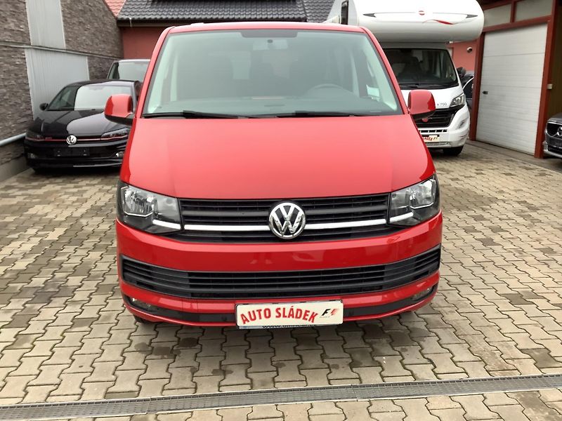 Volkswagen Transporter (2017) T6 Kombi, Webasto, Kamera - fotka 2 z 25