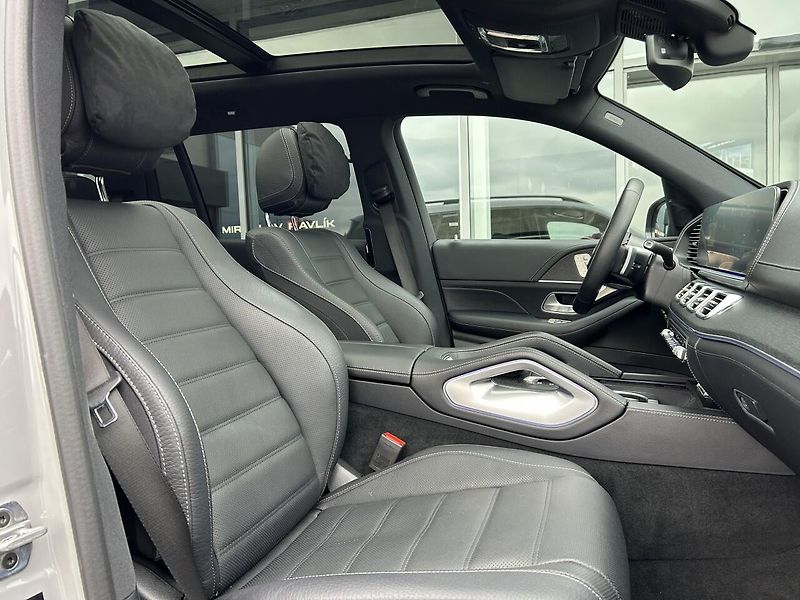 Mercedes-Benz GLS 450d 4MATIC AMG Premium Plus - fotka 12 z 42