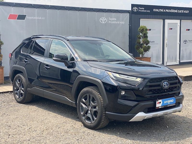 Toyota RAV4 2.5HEV, ČR-1m, Adventure, 4x4 - fotka 1 z 16