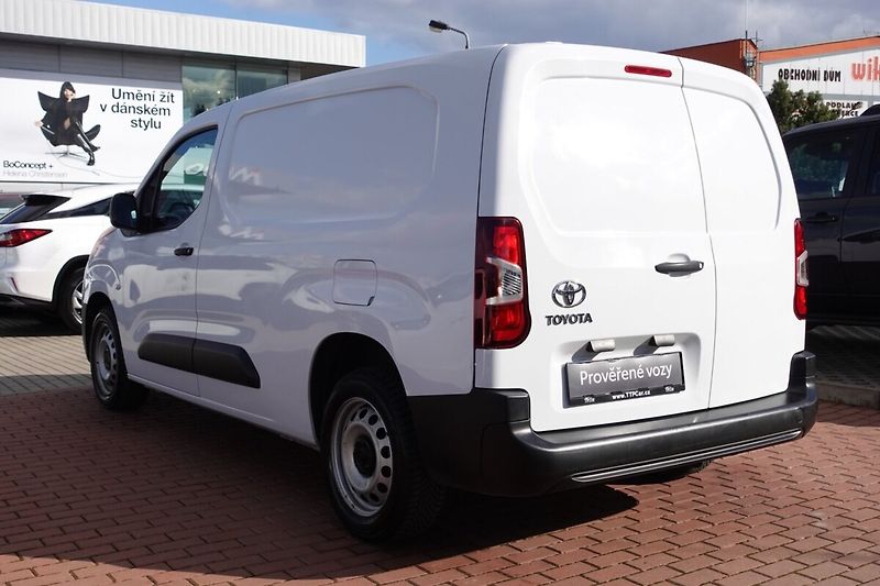 Toyota ProAce City 1,5D-4D 75kW L2 M/T 4D - Panel - fotka 6 z 21