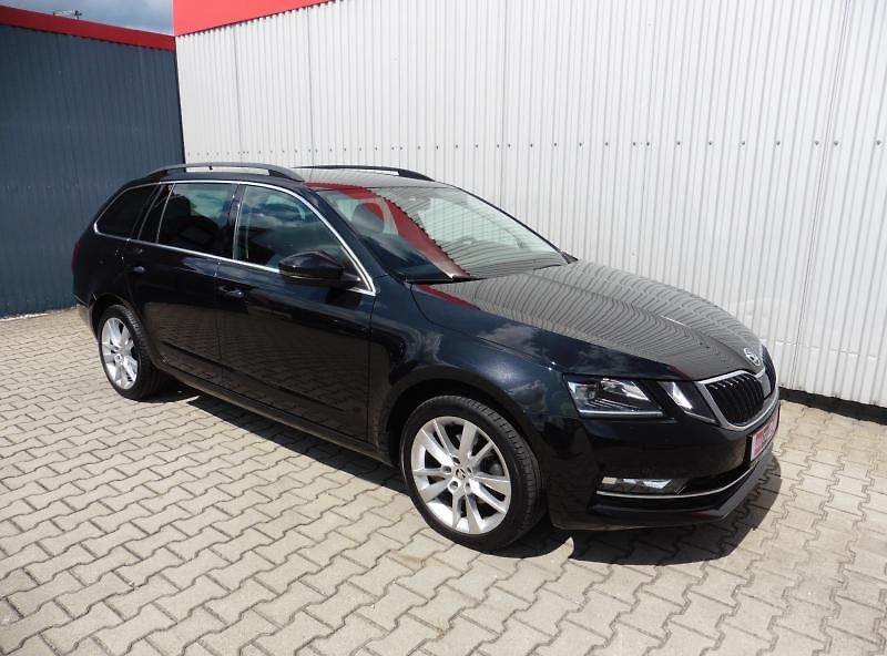 Škoda Octavia III Combi 2.0 TDi Style 1.maj. - fotka 2 z 16