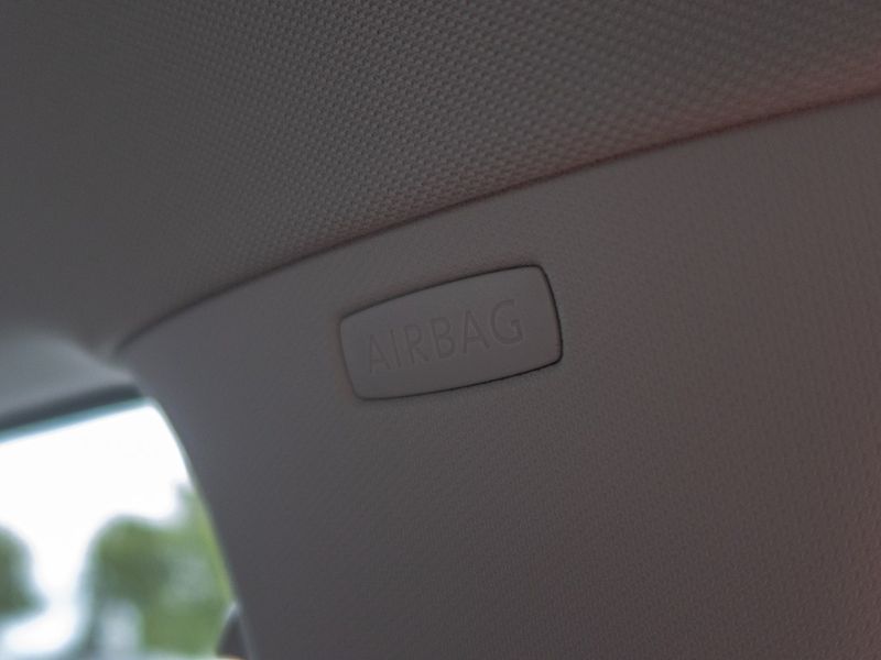 Volkswagen Golf (2018) ČR 1.0TSI 81KW – BARVA - fotka 41 z 52