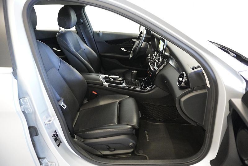 Mercedes-Benz Třídy C (2015) C200 CDI - fotka 29 z 31