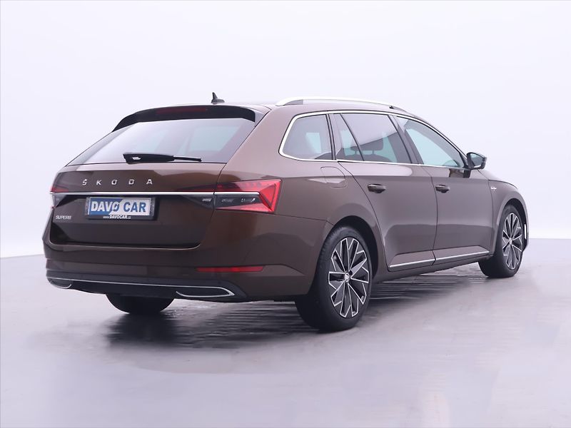 Škoda Superb 2,0 TDI DSG CZ L&K 1.Maj DPH - fotka 7 z 33