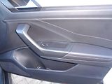 Volkswagen T-Roc 1.5 TSI Style  110 kW - náhled 28