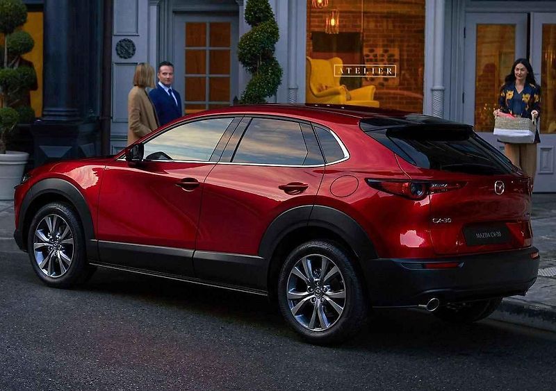 Nová Mazda CX-30