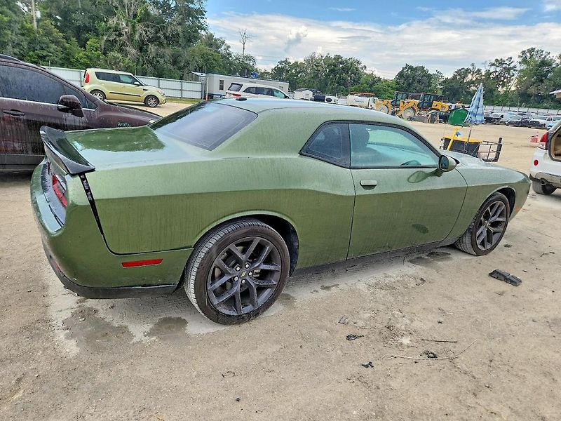 Dodge Challenger (2022) SXT 3.6 - fotka 4 z 11