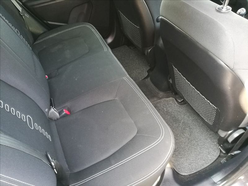 Kia Sportage 1,7 CRDi - fotka 14 z 19