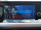 Volkswagen Golf (2021) 1.5 TSi, 2.maj,ČR, Life, LED - náhled 11