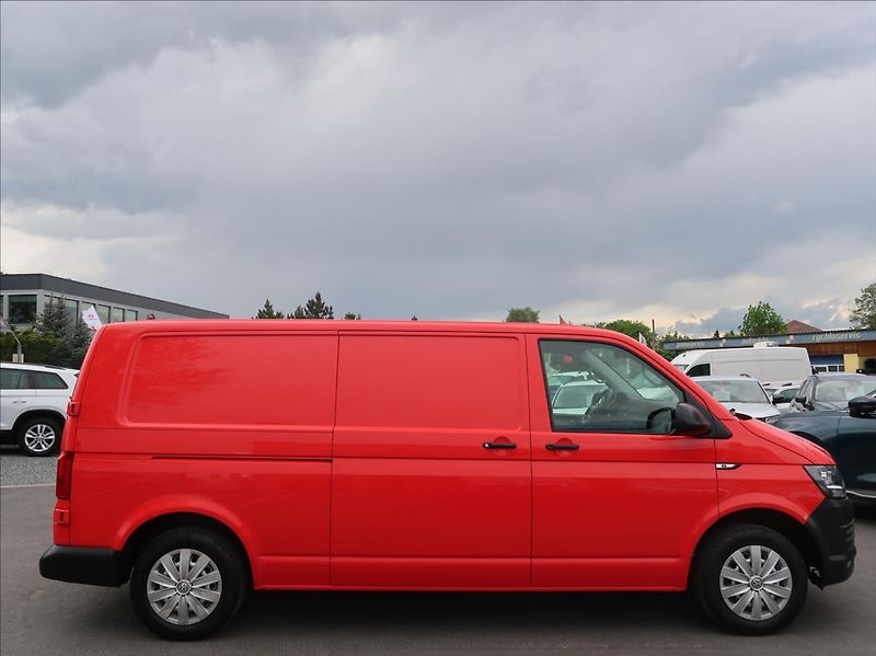 Volkswagen Transporter 2,0 TDi,110kW,1majČR,L2,dílna - fotka 5 z 27