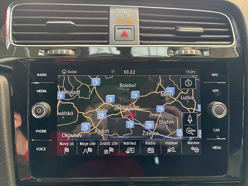 Volkswagen Golf (2019) 1.5 TSI, DSG, STK6/28 - fotka 11 z 17