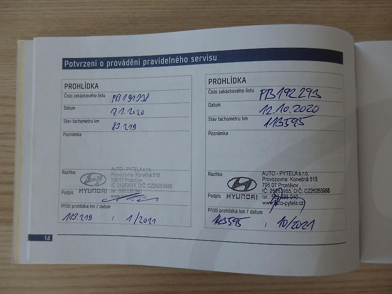 Hyundai i30 1.6 CRDi ZÁLOHOVÁNO - fotka 17 z 22