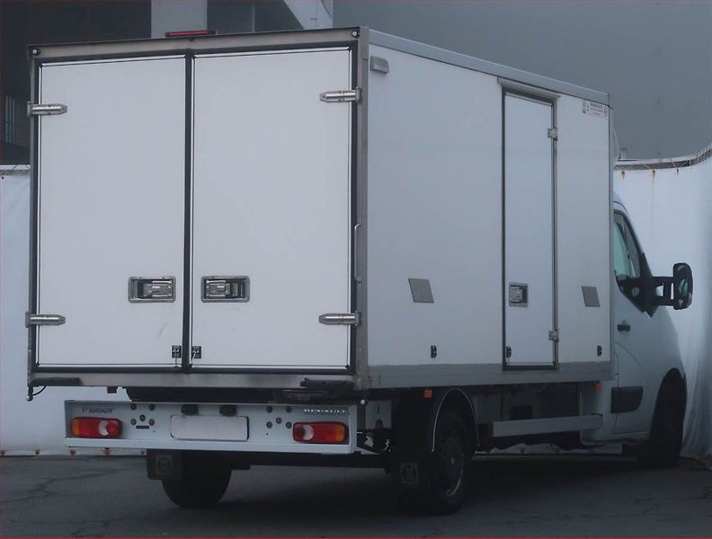 Renault Master (2017) 2.3 dCi 135, Skříň, ČR - fotka 5 z 15