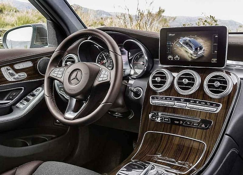Mercedes-Benz GLC.