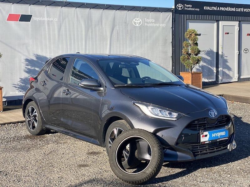 Toyota Yaris 1.5HEV, ČR-1m, Style, DPH - fotka 1 z 17
