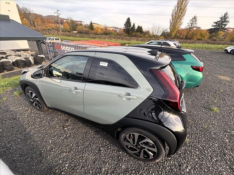 Toyota Aygo 1,0   X Style CVT - fotka 4 z 7