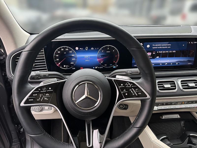 Mercedes-Benz GLE 450d 4M, 1.majitel, CZ - fotka 10 z 17