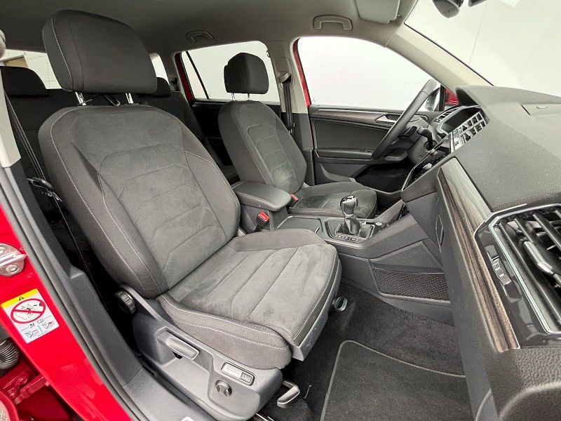 Volkswagen Tiguan Allspace (2023) 2.0 TDI 110kW DSG 7 míst Elega - fotka 30 z 35