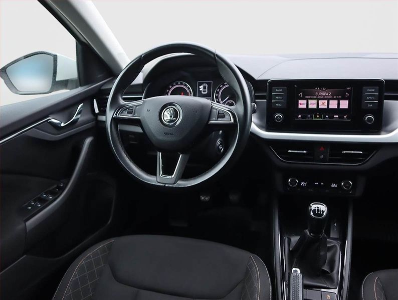 Škoda Scala (2019) Ambition 1.6 TDI, Serv.kniha - fotka 7 z 20