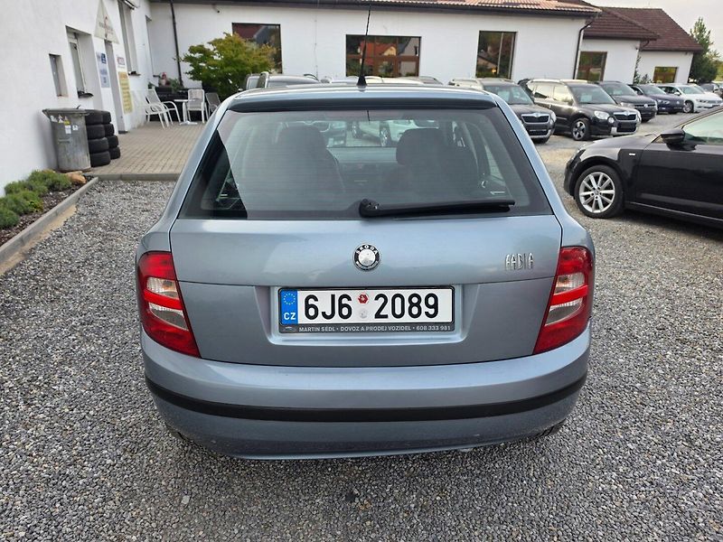 Škoda Fabia (2003) 1.4 i Serviska, Nová STK - fotka 4 z 19