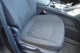 Peugeot 3008 (2013) 1.6HDi,Hybrid 4,AUT,4x4,Panora - náhled 37