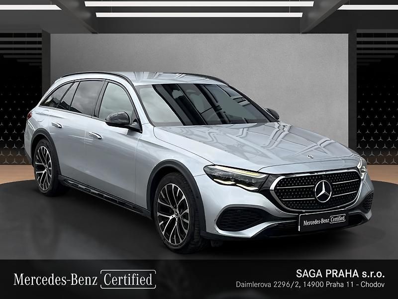Mercedes-Benz Třídy E Třída E 220 d 4MATIC All-Terra - fotka 8 z 18