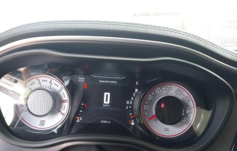 Dodge Challenger (2021) Auto na cestě - fotka 7 z 13