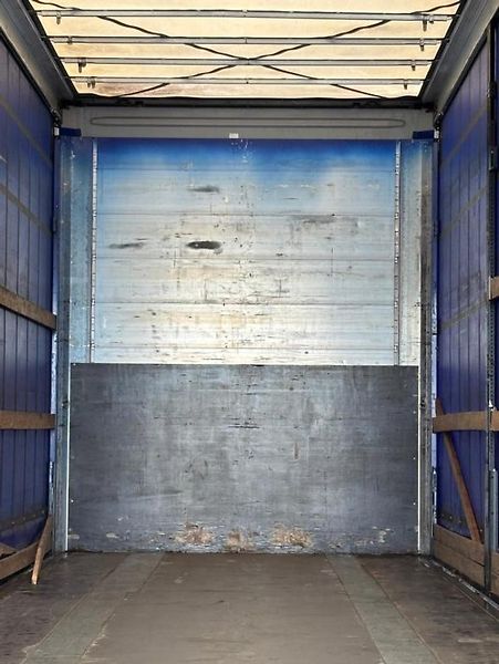 Ostatní Kögel Trailer Curtainsider Lif - fotka 5 z 10