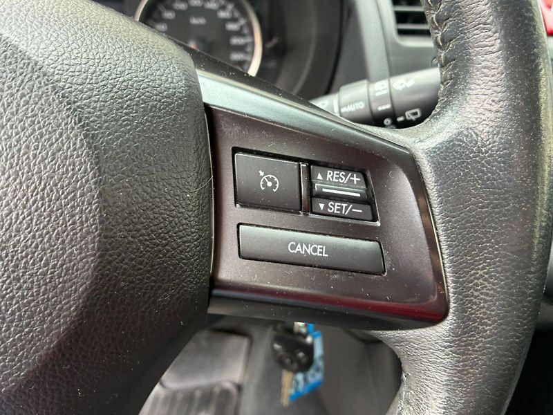 Subaru Impreza (2013) 1.6i, 84KW, 4x4 - fotka 17 z 23